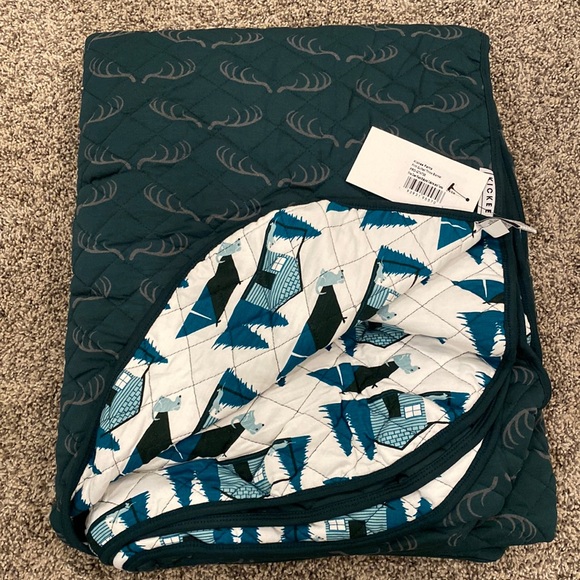 Kickee Pants Bedding Nwt Kickee Quilted Throw Pine Deer Racknatural